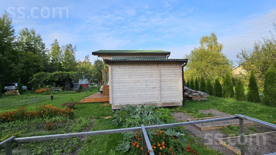 Mežvidi 36, Jelgava un raj., Jelgava — maja