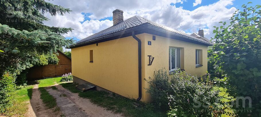 Rūpniecības 3, Saldus un raj., Saldus — maja