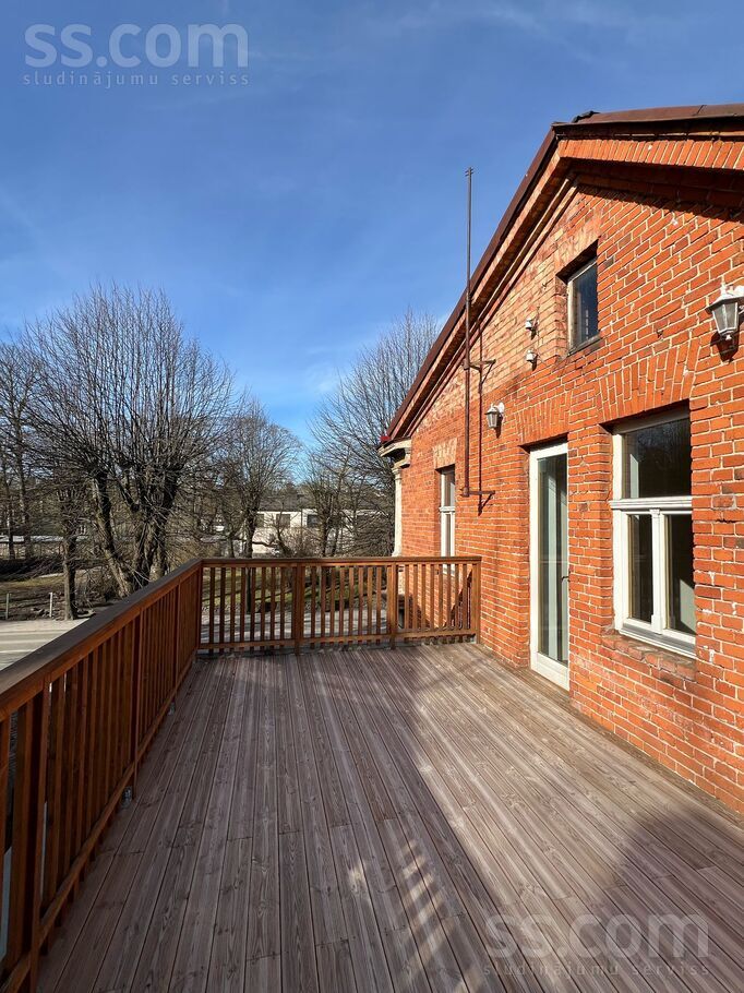 Republikas 27, Liepāja un raj., Liepāja — dzivoklis