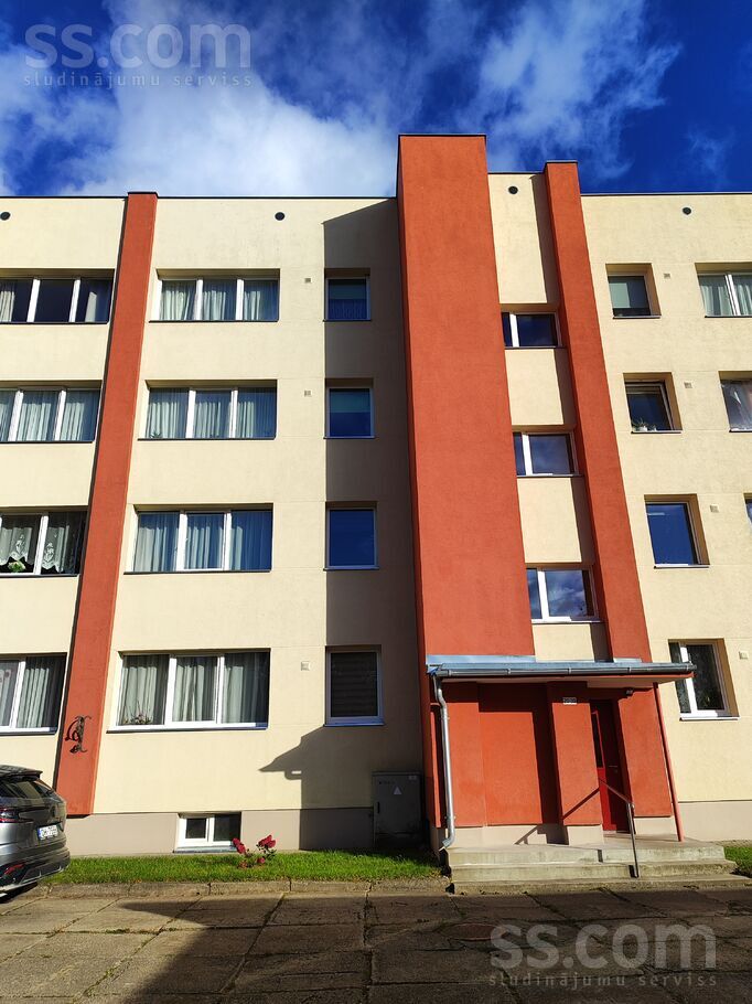 Skolas 3, Nīca, Liepāja un raj., Nīcas pag. — dzivoklis