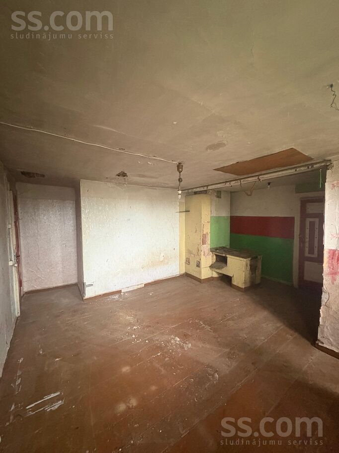Vecbaloži 4, Dižstende, Talsi un raj., Lībagu pag. — dzivoklis