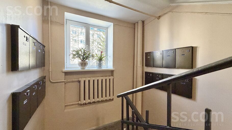 Rododendru 12, Rīga — dzivoklis