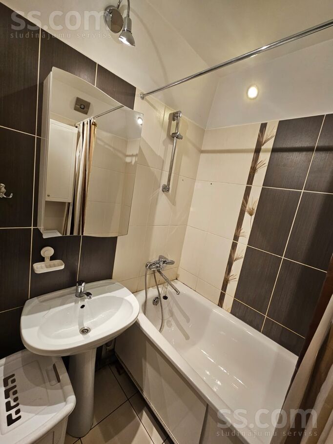 Celmu iela 1, Liepāja un raj., Liepāja — dzivoklis