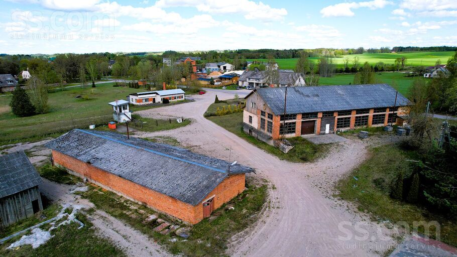 Dāboliņi b/n, Cēsis un raj., Raunas pag. — telpa