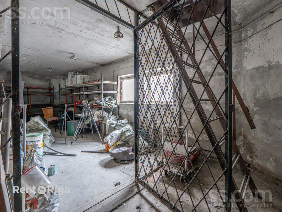 Zaļā 1, Rīgas rajons, Baloži — maja