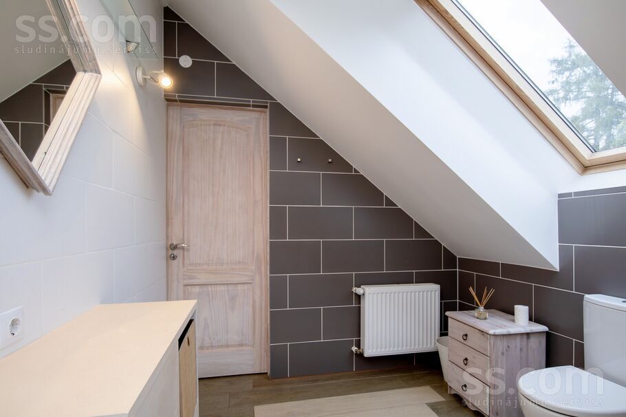 Vecpēteri, Rīgas rajons, Sigulda — maja