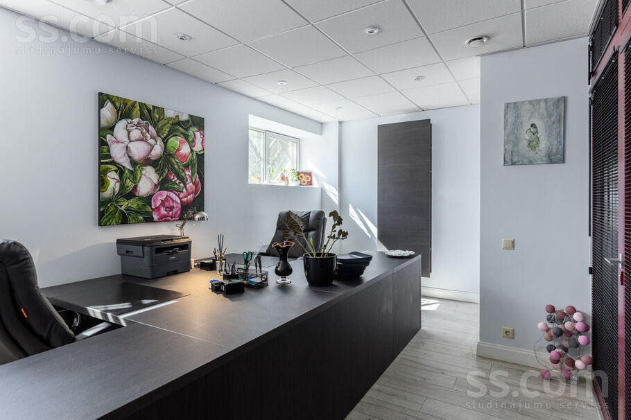 Sadovņikova 21, Rīga — birojs