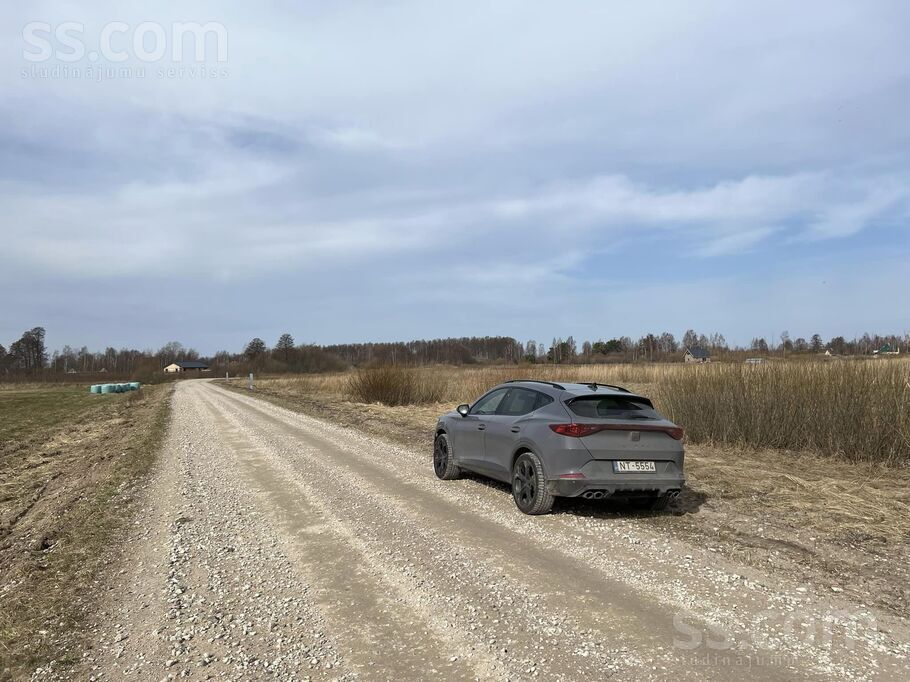 Grīnvalti, Liepāja un raj., Liepāja — zeme