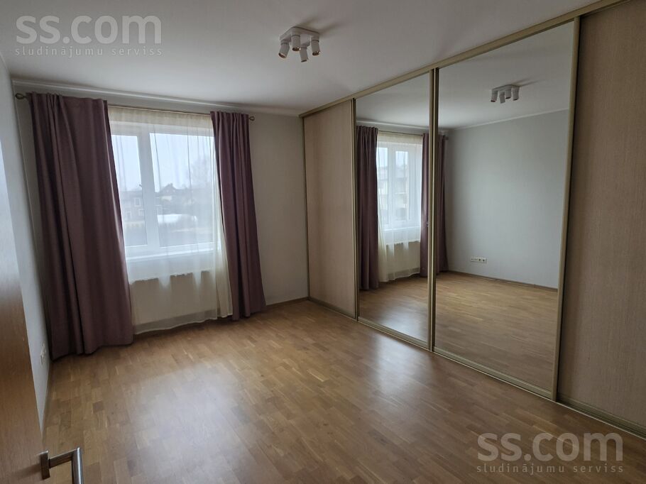 Zemturu 7, Mārupe, Rīgas rajons, Mārupes pag. — dzivoklis