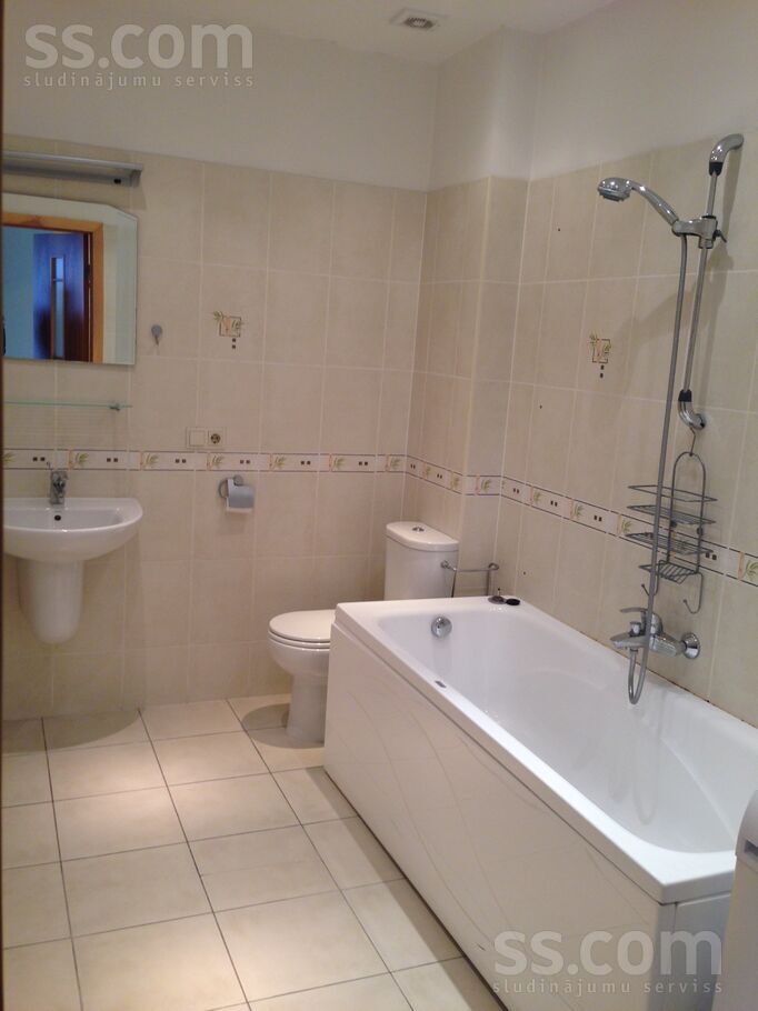 Pasta iela 48, Jelgava un raj., Jelgava — dzivoklis