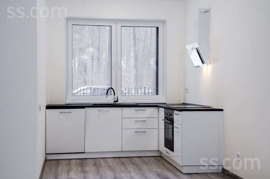 Elizabetes 24, Spilve, Rīgas rajons, Babītes pag. — maja