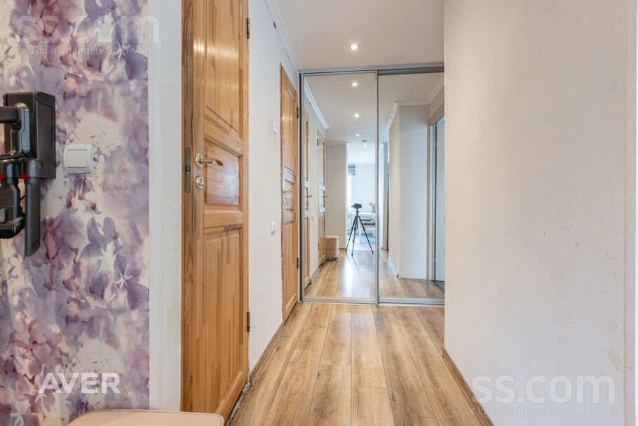 Asteru 4, Jelgava un raj., Jelgava — dzivoklis