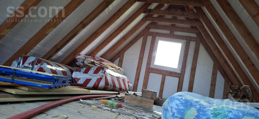 Mežvidi 56, Līgotnes 1, Valmiera un raj., Valmieras pag. — maja