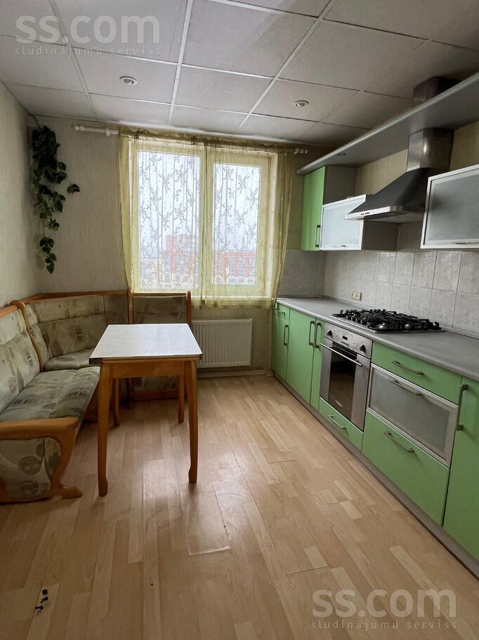 Dzelzavas 37, Rīga — dzivoklis