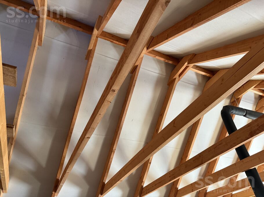 Zvaigžņu iela 8, Rēzekne un raj., Rēzekne — maja