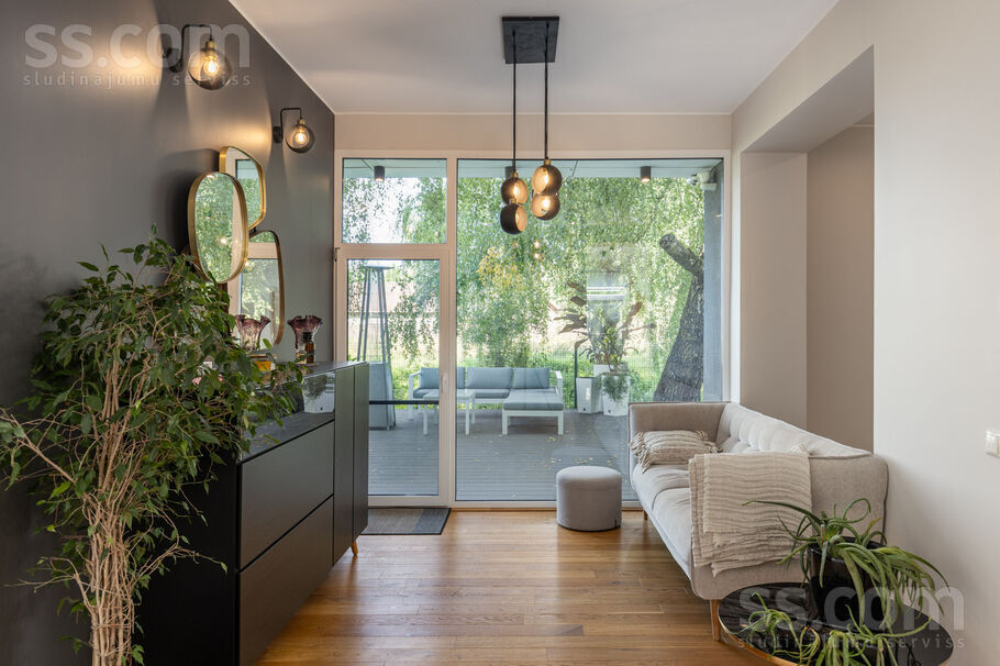 Lielā iela 52, Mārupe, Rīgas rajons, Mārupes pag. — maja