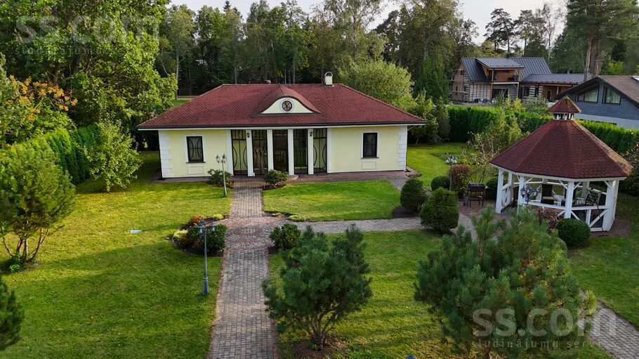 Dzimtenes 5a, Jūrmala — maja