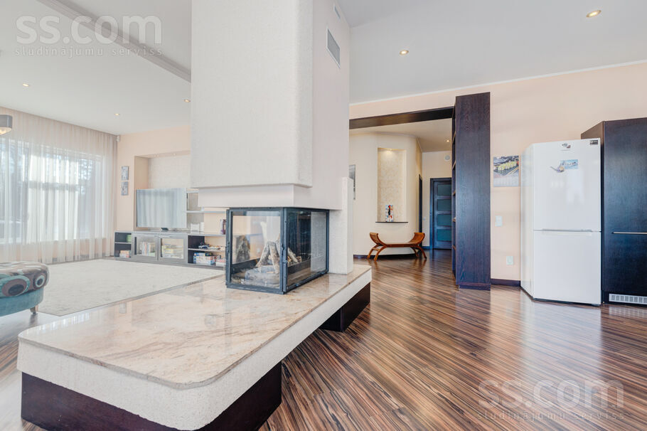 Vetras, Trenči, Rīgas rajons, Babītes pag. — maja