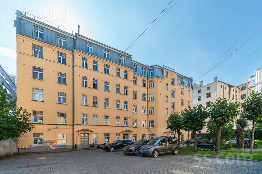 Dzirnavu 34a, Rīga — dzivoklis