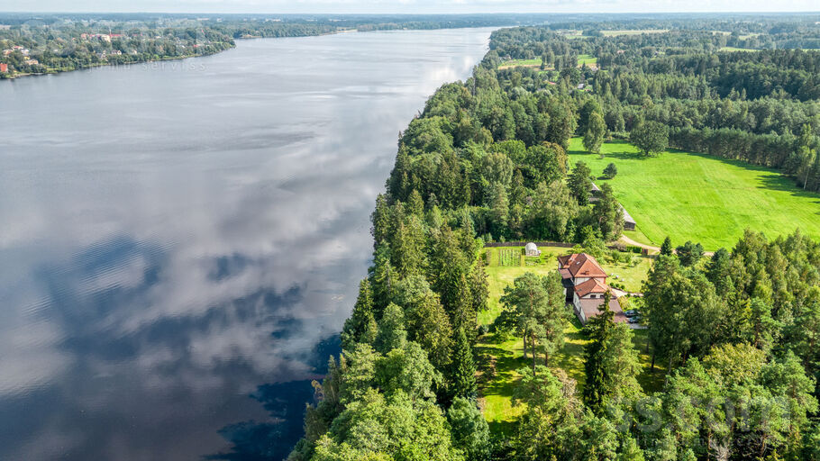 Rožkalni 2, Ogre un raj., Birzgales pag. — maja