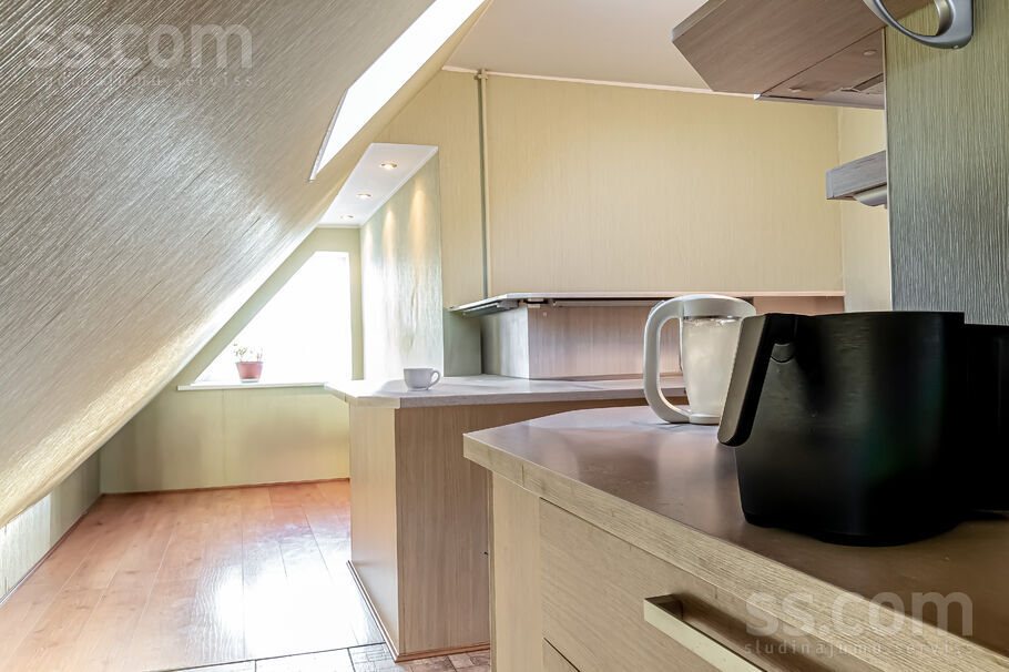 Tēriņu 74, Rīga — maja