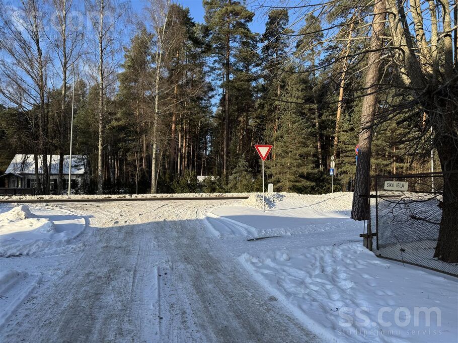 Rīgas iela 82b, Rīgas rajons, Saulkrasti — zeme