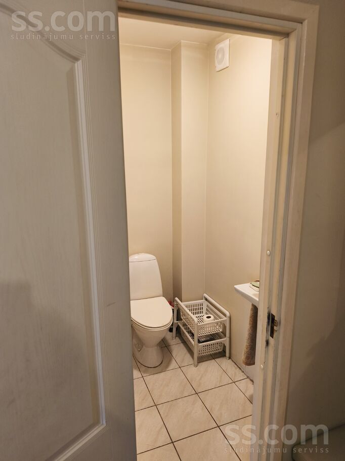 Aizputes iela 16, Jūrmala — maja