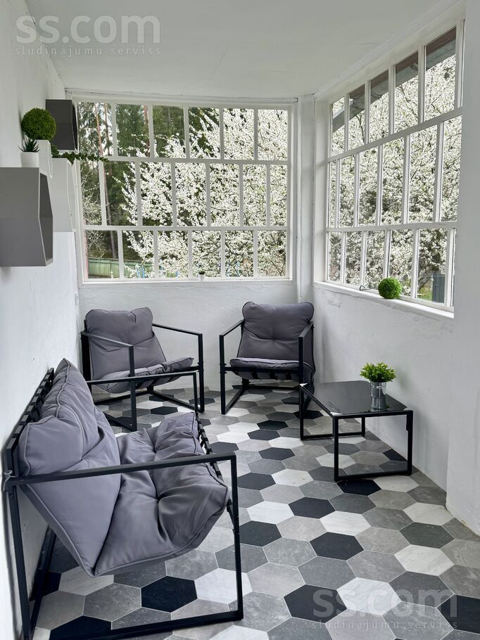 Zapoļniki, Daugavpils un raj., Daugavpils — maja