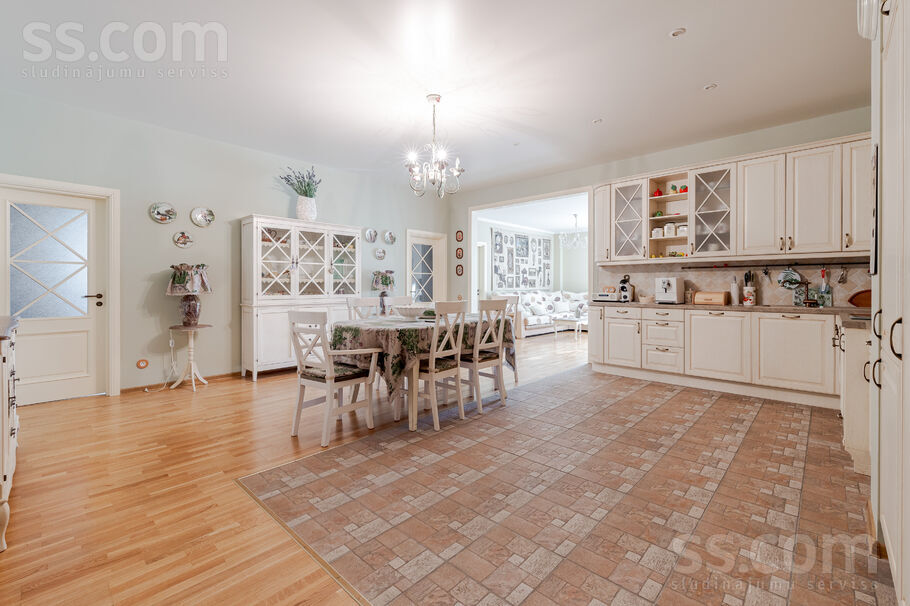 Vecāķu pr. 191, Rīga — dzivoklis