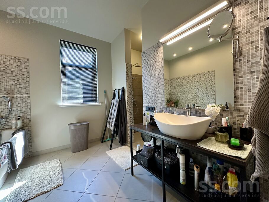 Strēlnieku 10a, Ogre un raj., Ikšķile — maja