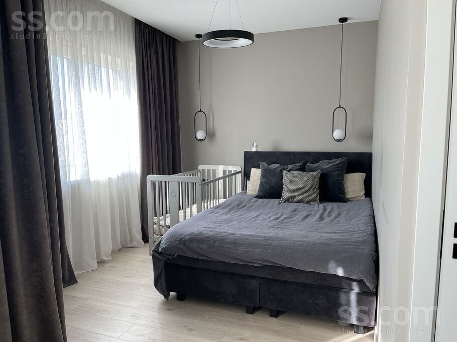 Lapeņieki, Abavas 5, Rīgas rajons, Baloži — maja