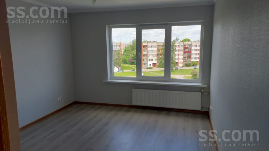 Vītolu 6, Bauska un raj., Bauska — dzivoklis