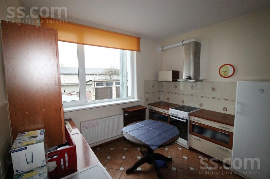 Planīcas 5b, Kuldīga un raj., Kuldīga — maja