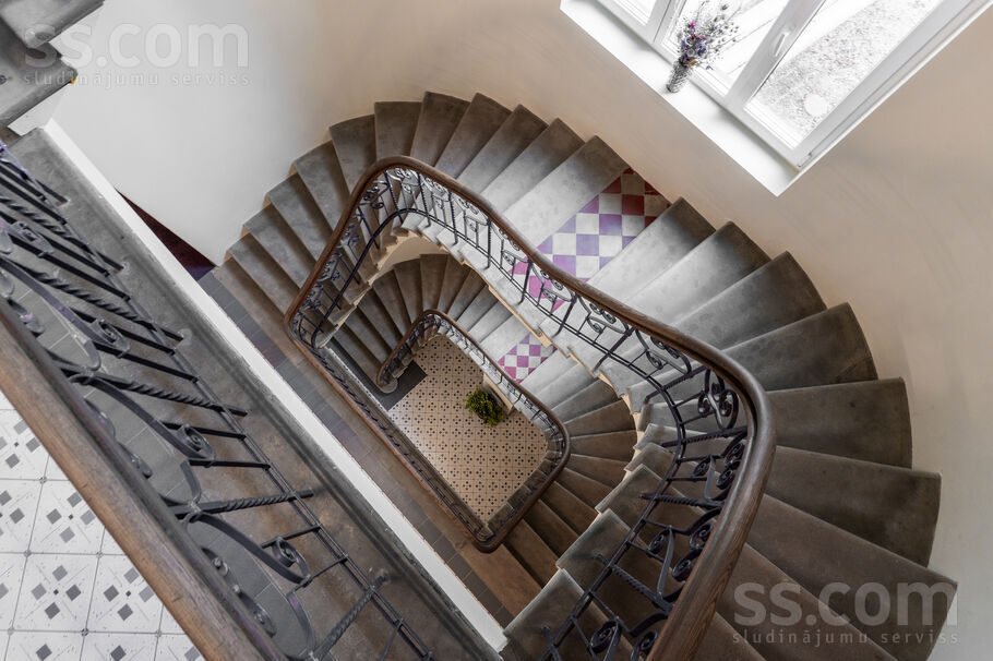 Jomas iela 46, Jūrmala — dzivoklis