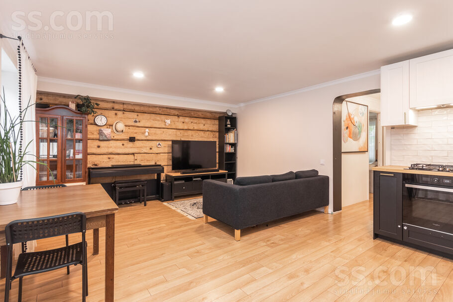 Slokas 26a, Rīga — maja