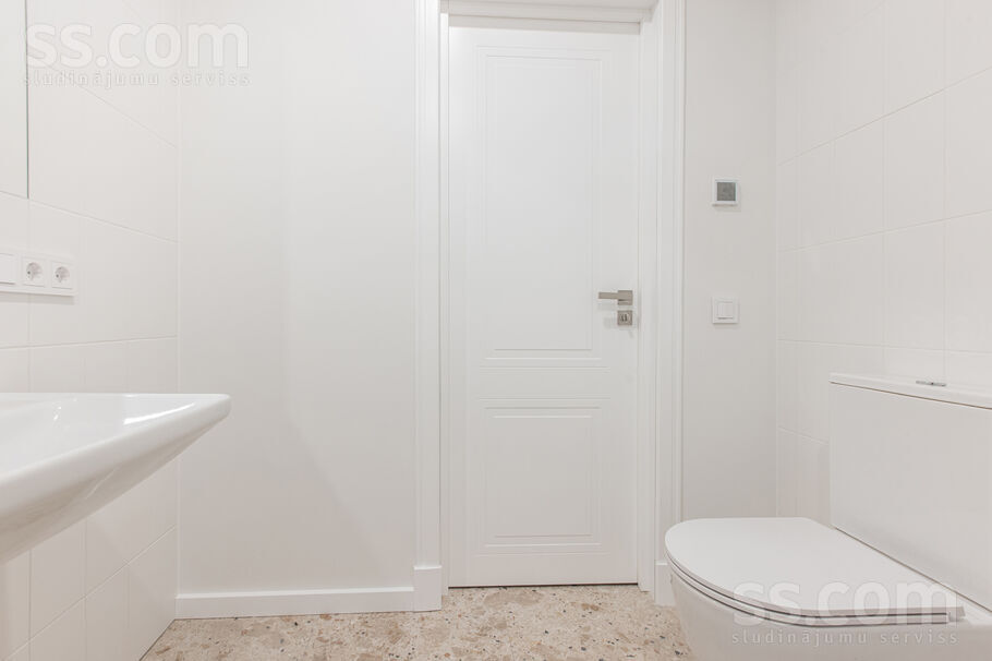 Amālijas 5a, Rīga — dzivoklis