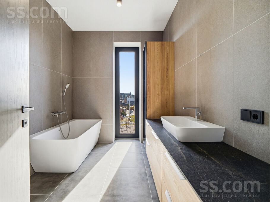 Nīcas 2, Piņķi, Rīgas rajons, Babītes pag. — maja