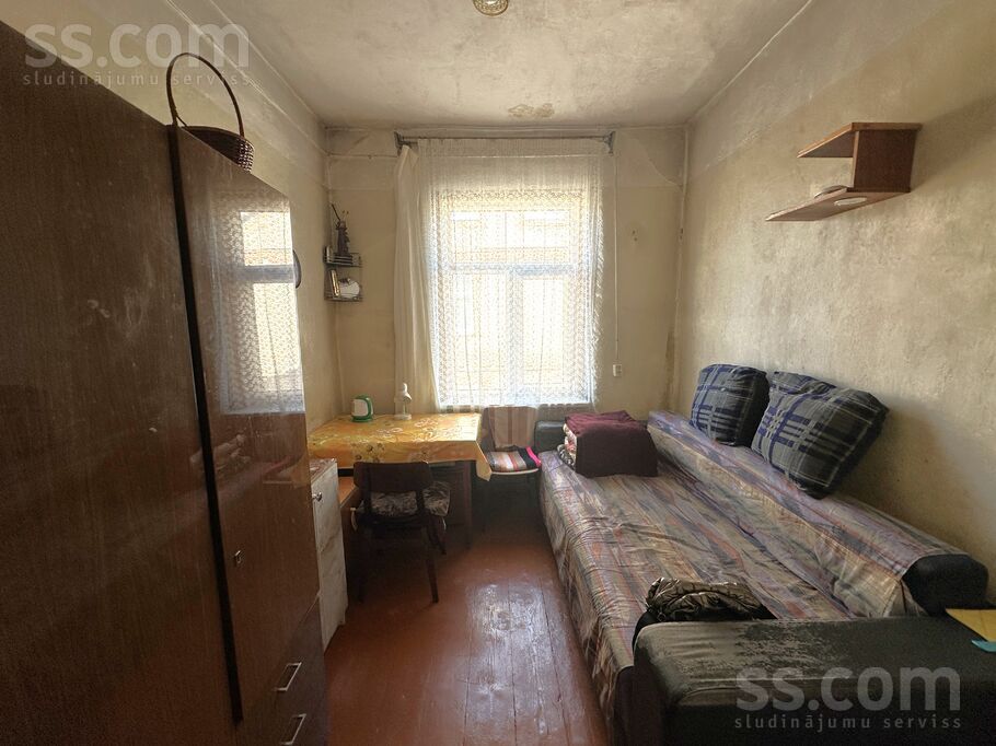 Limbažu 11, Valmiera un raj., Valmiera — dzivoklis