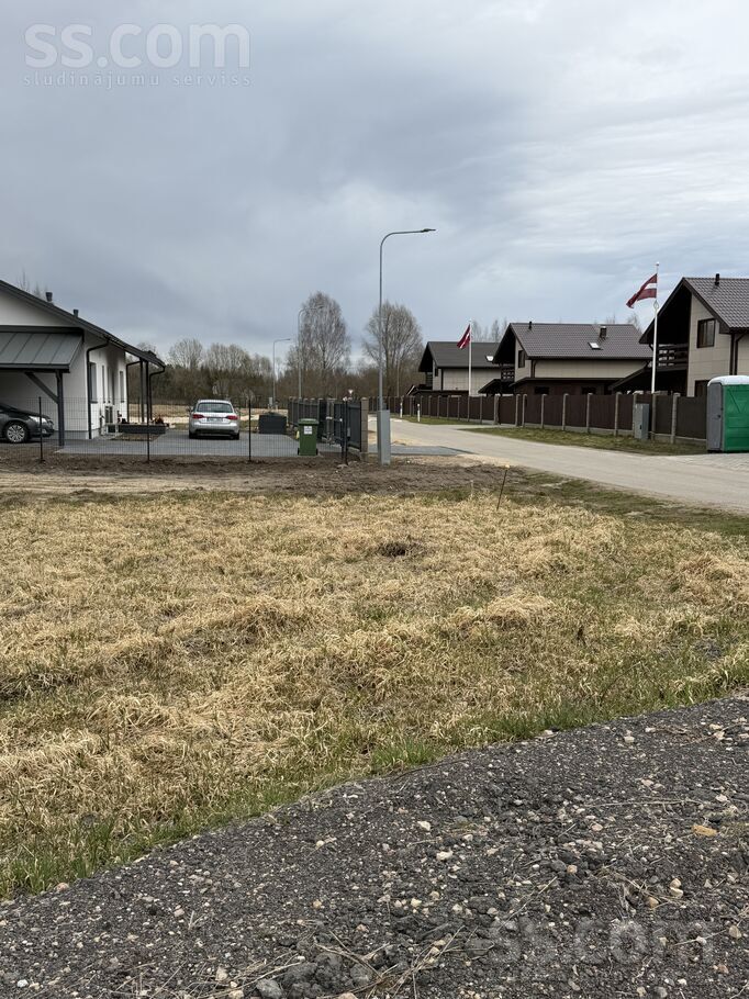 Malu 12, Ielejas, Rīgas rajons, Olaines pag. — zeme
