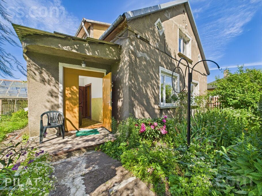 Egļu iela 30, Liepāja un raj., Liepāja — maja