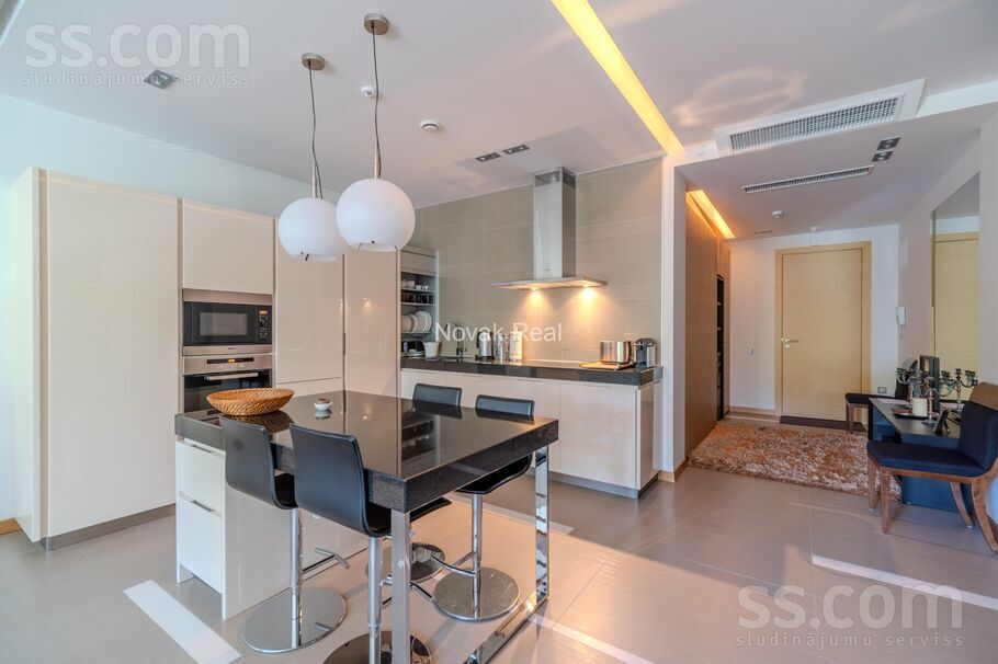 Dzintaru prospekts 39, Jūrmala — dzivoklis