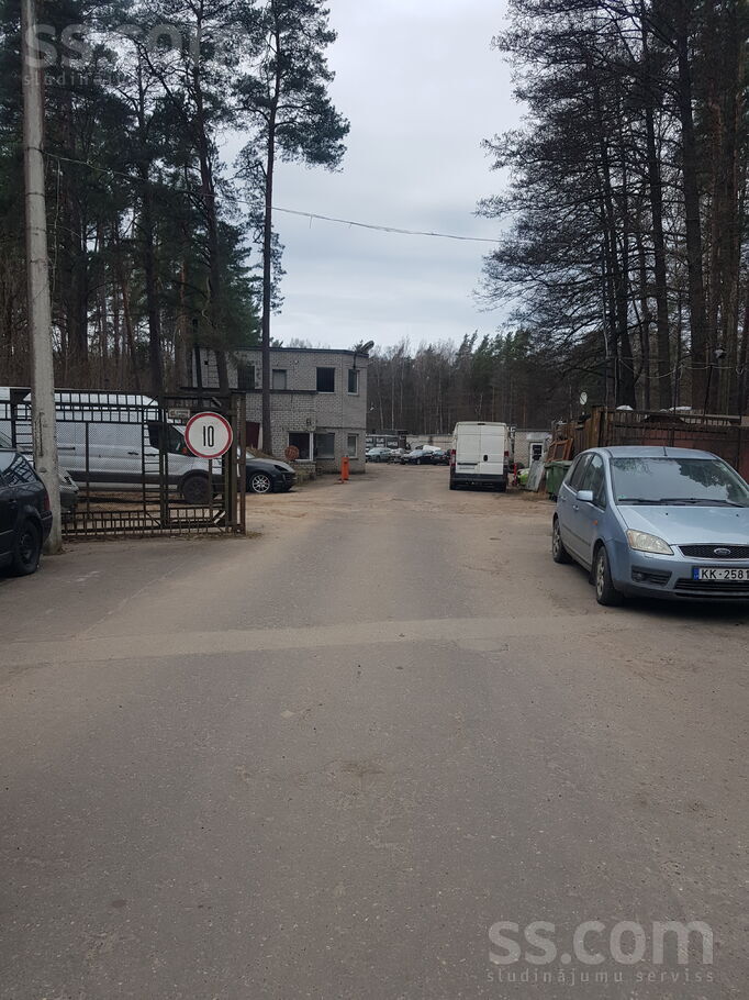 Kleistu 41, Rīga, Imanta — telpa