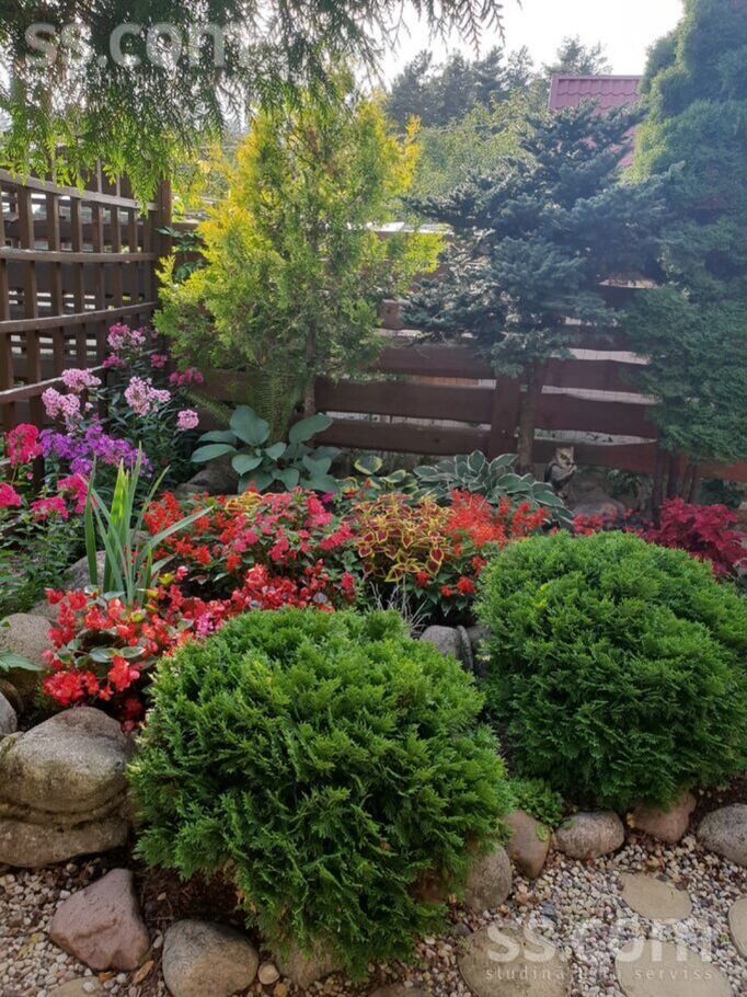 6 linia 5, Latgale, Daugavpils un raj., Līksnas pag. — maja