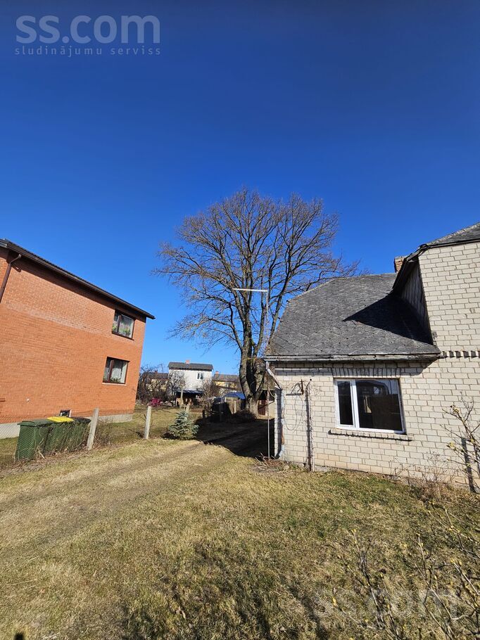 Loku iela 25, Valmiera un raj., Valmiera — maja