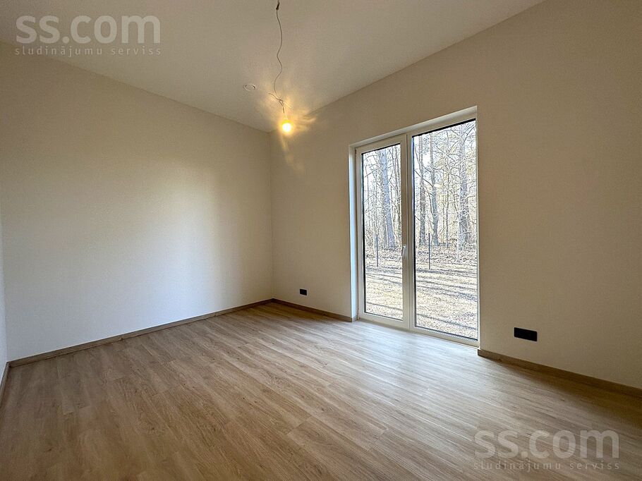 Ūdensrožu, Sunīši, Rīgas rajons, Garkalnes nov. — maja