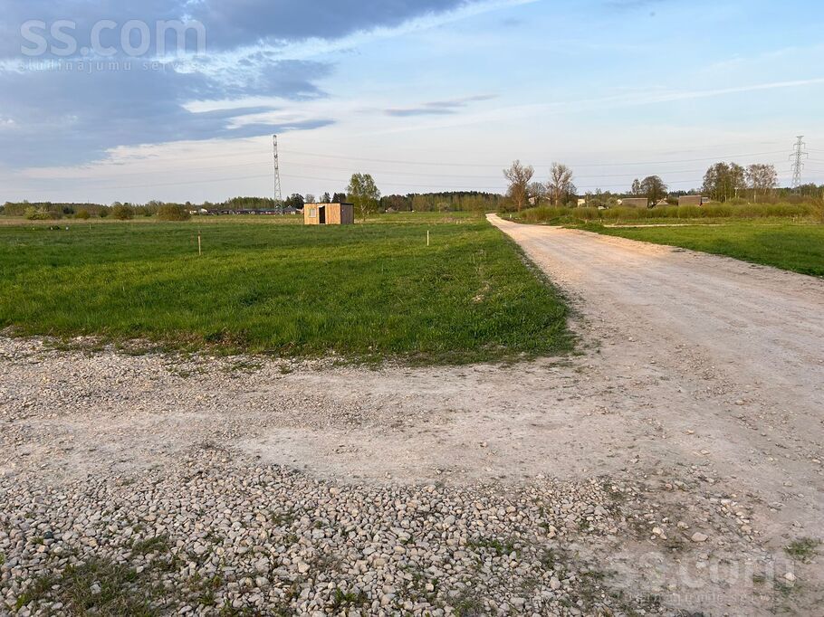 Mezha 64, Rīgas rajons, Salaspils — zeme