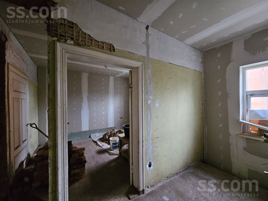 Jūras iela 16, Limbaži un raj., Limbaži — maja