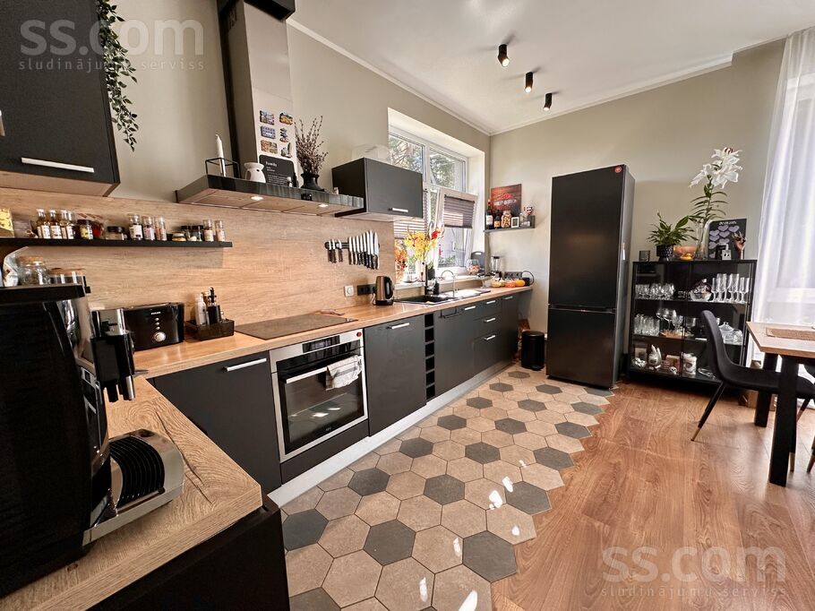 Strēlnieku 10a, Ogre un raj., Ikšķile — maja