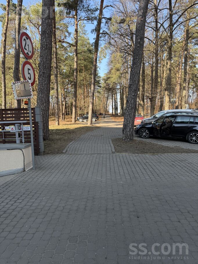 Bulduru Prospekts 33, Jūrmala, Bulduri — telpa