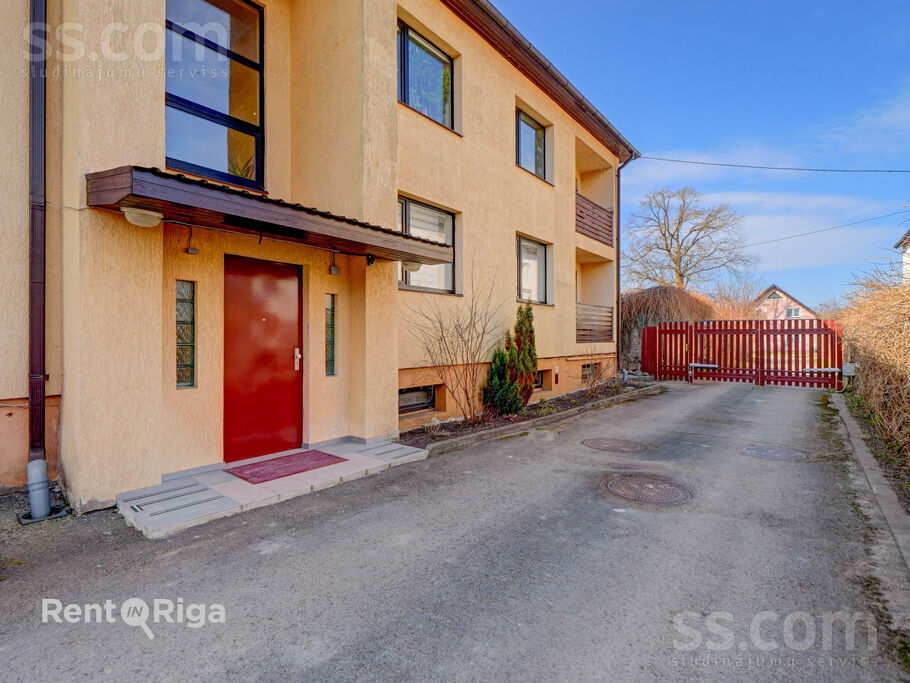 Leona Paegles iela 28, Jūrmala — dzivoklis